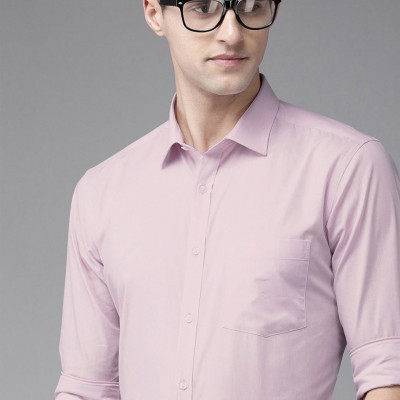 Men Lavender Solid Slim Fit Pure Cotton Formal Shirt